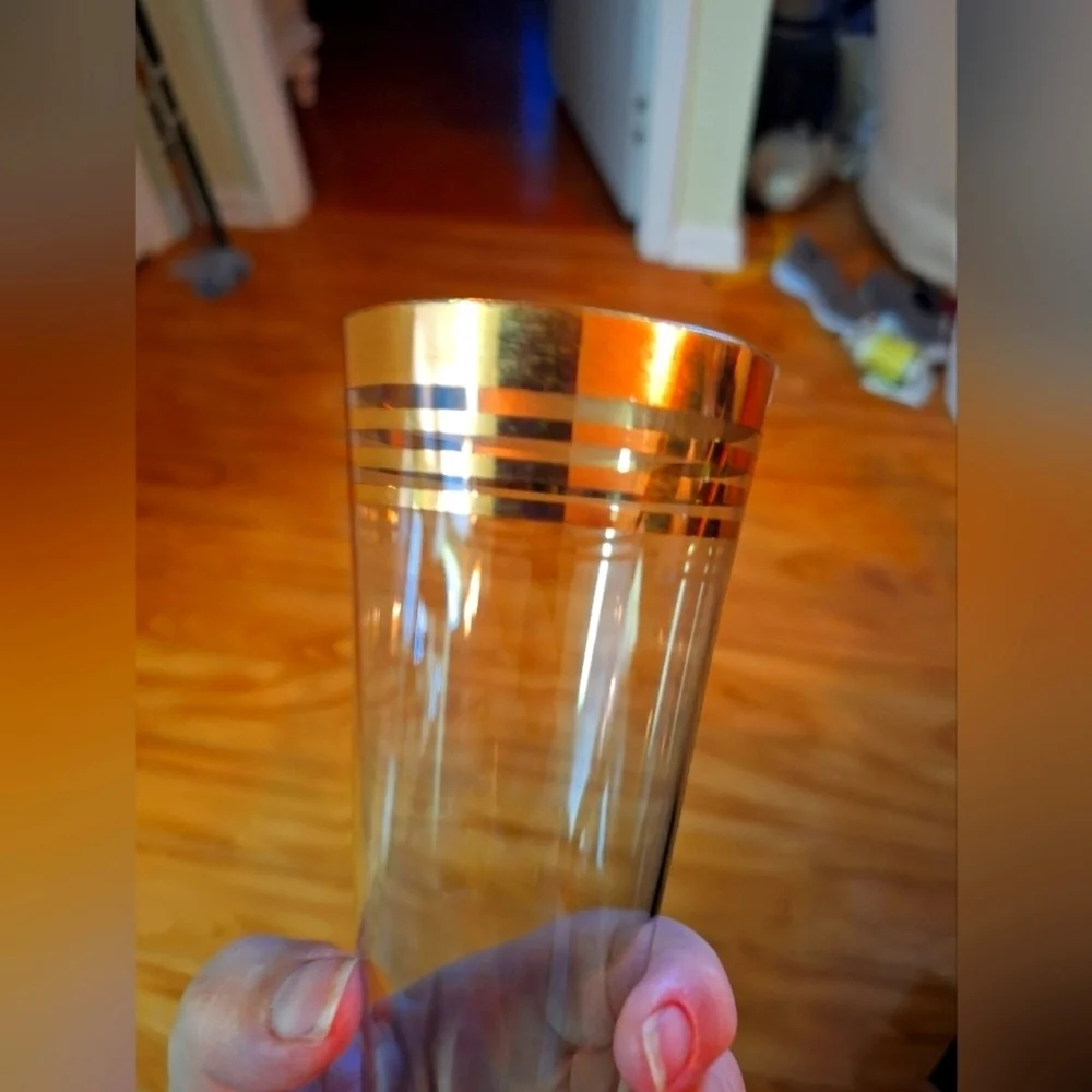 Pilsner rainbow purple glass